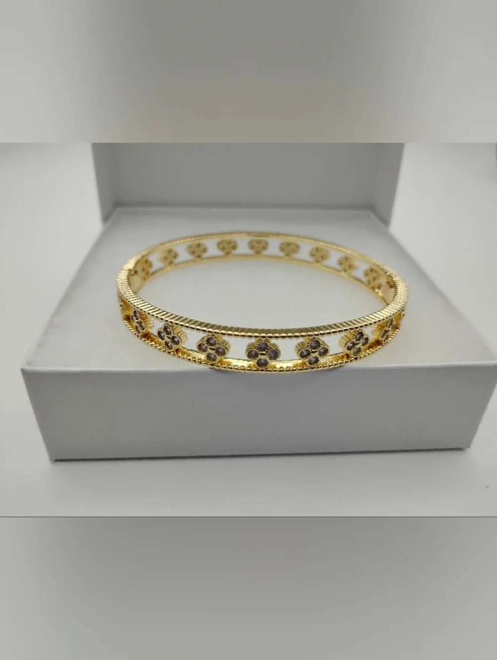 Gold Clover Crystal Filled Clasp Bangle Bracelet